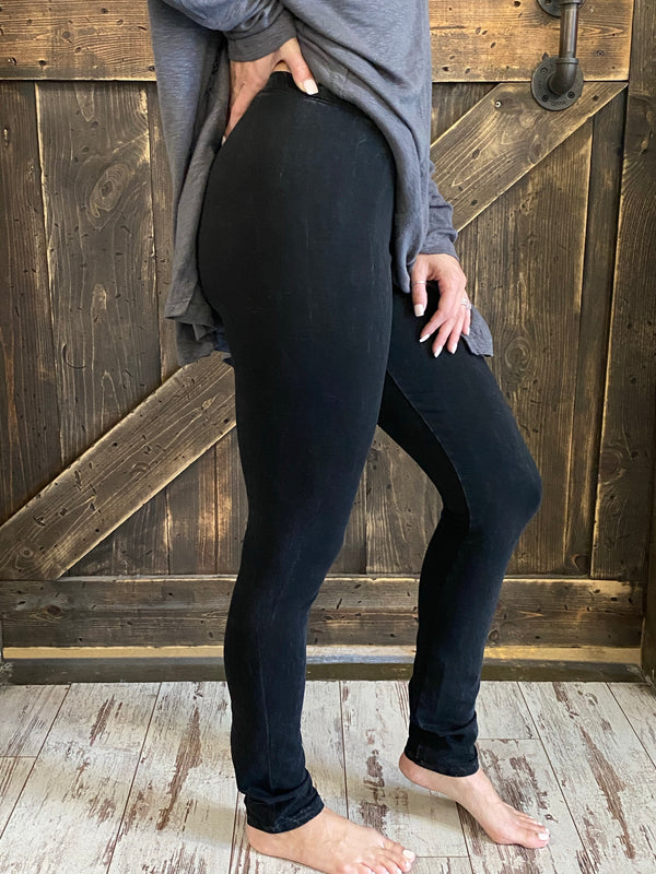 Washed Leggings in Black