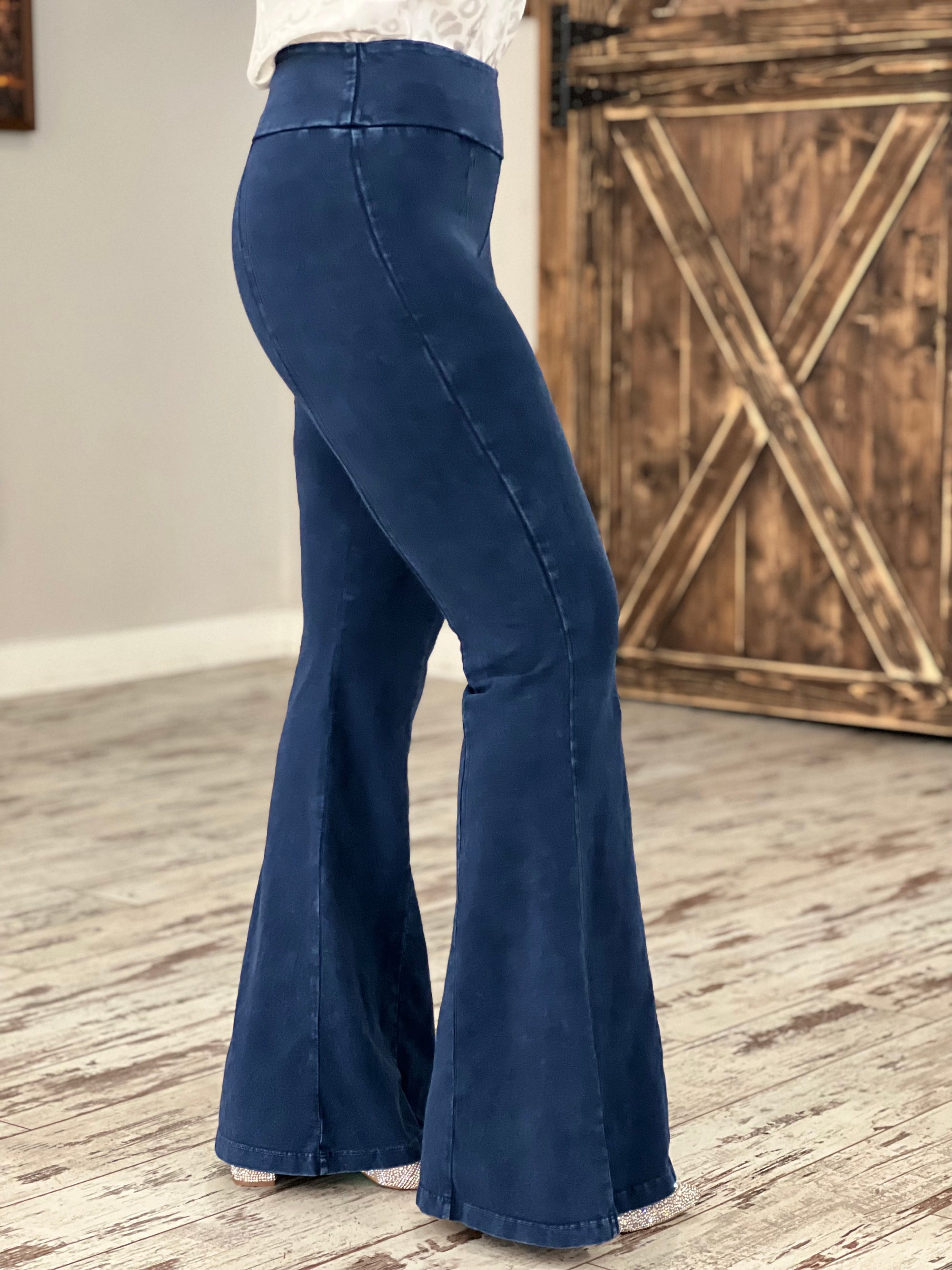 Washed Bell Bottom Front Seam Flare Pants in Dark Blue - The