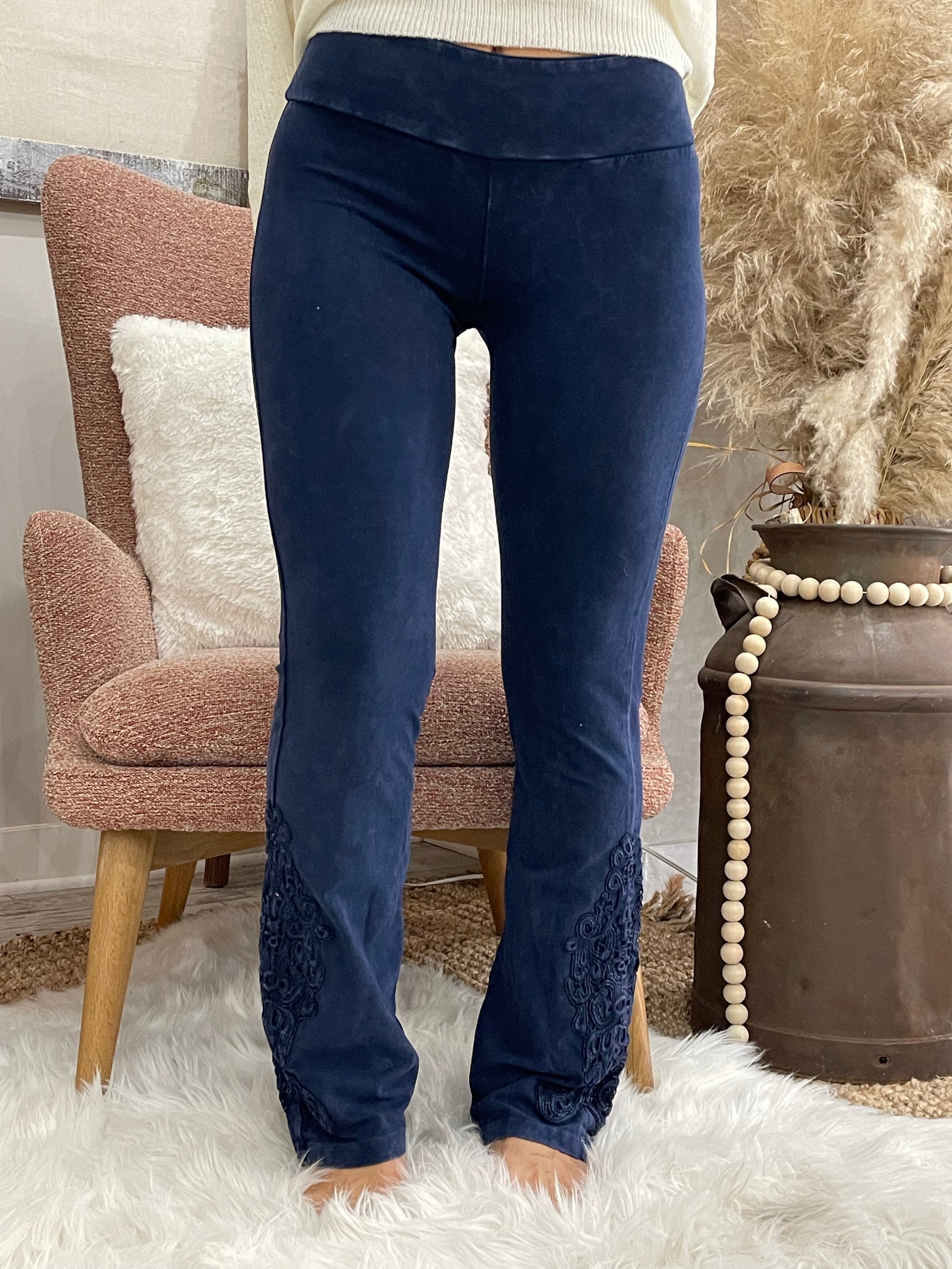 Washed Slim Bootcut Pants in Electric Blue